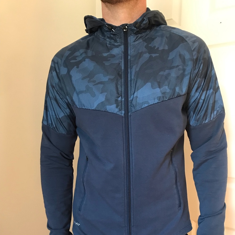 Nike Dri-Fit running jacket w/ blue camouflage upper and reflective accents